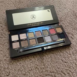 Anastasia Beverly Hills Sultry Palette